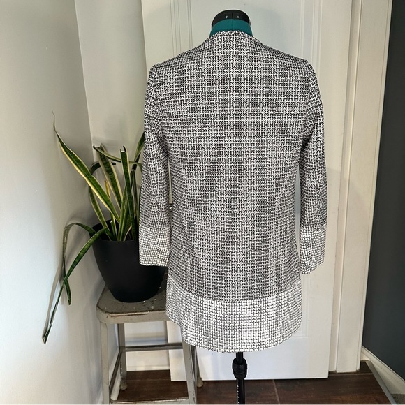 H&M Black and White Tailored Jacket size 4 - Picture 8 of 13